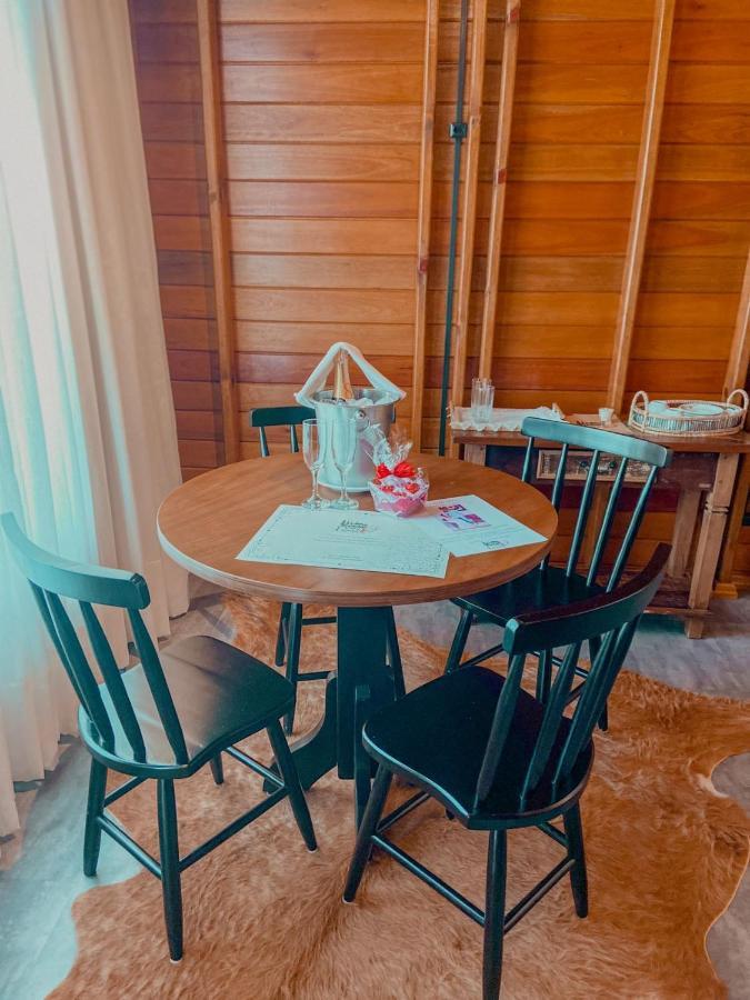 Pousada E Restaurante Casa Cida E Evandro Gaspar Extérieur photo